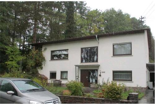Foto - Haus mit großem Garten in ruhiger Lage – Sandsteinweg 21, Merzig