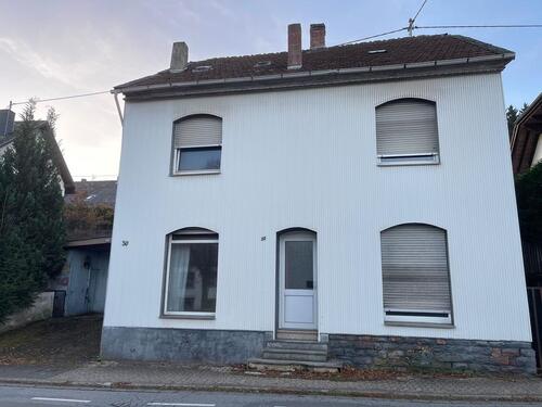 Foto - Zweifamilienhaus nahe Bostalsee–2 Wohnbereiche, Garage, 6 Zimmer