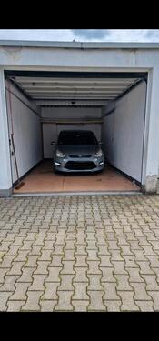 Foto - Garage zu Vermieten Essener Straße