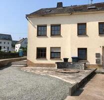 Einfamilienhaus mit Einliegerwohnung - Leiwen