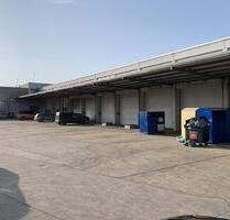 Lager Büro und große KFZ Hallen Therapie Zentrum Firmemsitz - Schwarzenbek