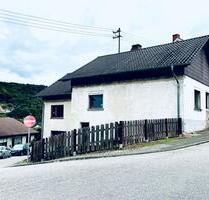 Freistehendes Ein-Zweifamilienhaus in Schmelz-Limbach - Potential