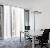 Privater Büroraum für 2 Person in Regus City - Augsburg