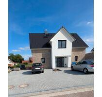 Freistehendes Einfamilienhaus mit Garten, Terrasse & Einbauküche - Schellerten