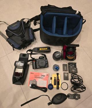 Foto - Nikon Spiegelreflexkamera D40 18-55mm Objektiv & Zubehör