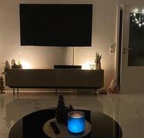 Feuerbach Zentrum, renovierte 2 Zi Wohnung mit toller Loggia - Stuttgart