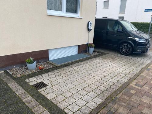 Foto - Stellplatz Parkplatz PKW auch für E-Auto