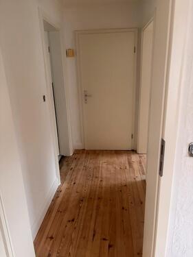 Foto - 1 Zimmer Etagenwohnung zur Miete in Schmelz