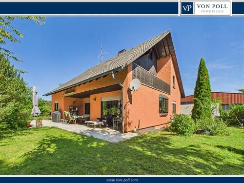 Foto - Freistehendes Einfamilienhaus in massiver Bauweise mit großem Grundstück zu vermieten!