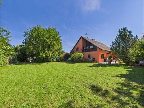 Foto - 6 Zimmer Einfamilienhaus zur Miete in Büchenbach