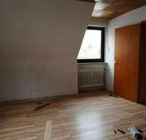 Vermiete 4 Zimmer Wohnung Wzb-Versbach zum 01.06.2025 - Würzburg Lindleinsmühle