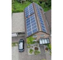 Modernes, hochwertiges Reihenendhaus in ruhiger Kanallage - Aurich