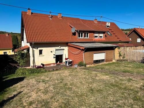 Foto - 8 Zimmer Doppelhaushälfte in Marpingen