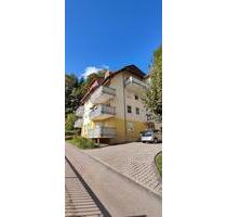 Erstbezug nach Renovierung: Schöne 2-Raum-Wohnung mit Balkon - Suhl Aue 1
