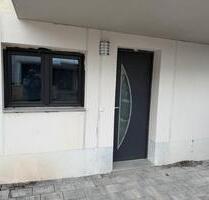 Neubau-Anliegerwohnung mit Fußbodenheizung & neuer Küche - Ötisheim