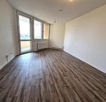 Frisch renovierte geräumige 2-Zimmer-Wohnung unweit der Jungfernheide - Berlin Reinickendorf