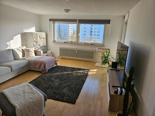 Foto - 2,5 Zimmer Wohnung in Leonberg - 950,00 EUR Kaltmiete,