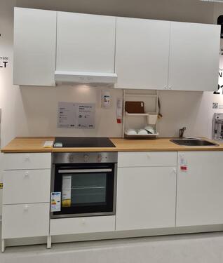 Foto - Schöne 2-Zimmer-Wohnung mit Balkon & Einbauküche – ab 01.02