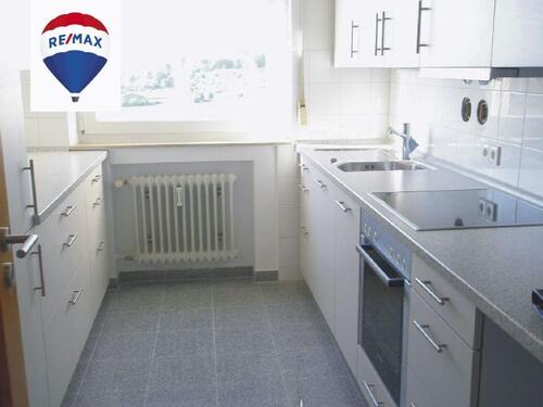 Foto - Helle 2-Zimmer Wohnung mit Balkon und toller Aussicht im 5.OG in Mehrfamilienhaus