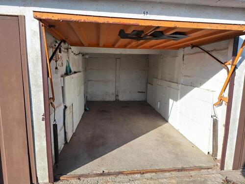 Foto - ,,Alten Pausitzer Weg' Garage zu Vermieten