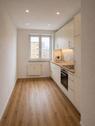Foto - Frisch renovierte 4-Raumwohnung mit Einbauküche