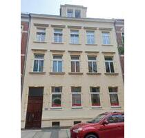 Charmante 3-Raum-Wohnung mit EBK, Garten und historischen Kassettentüren - Zwickau