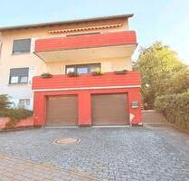 Großzügiges Haus in Meinhard mit 3 Wohnungen