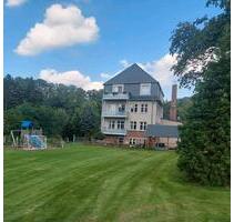 Wohnen im Grünen - 1.200,00&nbsp;EUR Kaltmiete, ca.&nbsp; 167,00&nbsp;m&sup2; in Mülsen (PLZ: 08132)