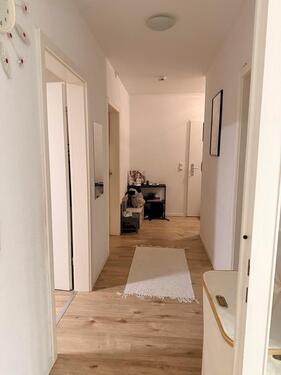 Foto - 3 - Zimmer - Wohnung in Stade sofort beziehbar.