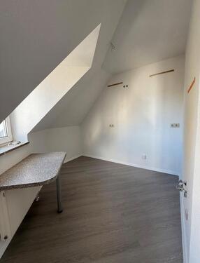 Foto - 2 Zimmer Dachgeschoßwohnung zur Miete in Limbach-Oberfrohna