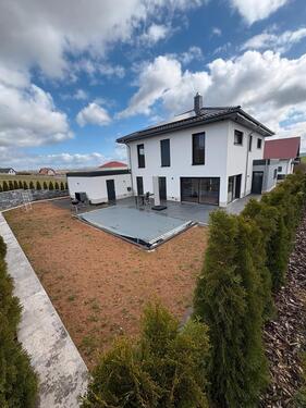 Foto - Luxuriöse Stadtvilla mit großem Pool & Sauna in FrankenbergEder