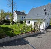 Bezauberndes Einfamilienhaus in traumhafter Lage in Berlin Kladow