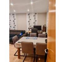 Wohnung im Erdgeschoss, 3 ZKB, Balkon, Parkplatz - Bad Ems