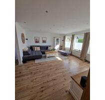 Lichtdurchflutetes EFH mit großen Räumen in Wulsdorf - Bremerhaven