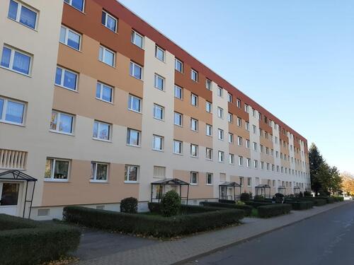 Foto - Geräumige 2-R-Wohnung mit Balkon und Aufzug