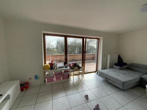 Foto - Helle geräumige 4 Zimmer Wohnung mit Balkon bzw. Dachterasse