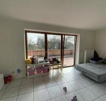 Helle geräumige 4 Zimmer Wohnung mit Balkon bzw. Dachterasse - Pfaffing