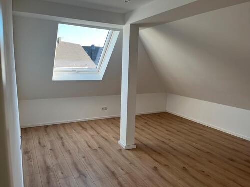 Foto - 1 Zimmer Dachgeschoßwohnung zur Miete in Hagen