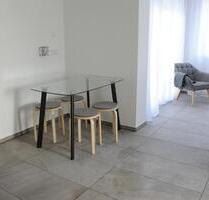 Kleine Studio-Wohnung - 1.200,00 EUR Kaltmiete, in Meckenbeuren (PLZ: 88074)