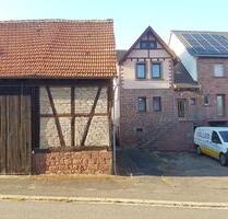 Haus mit Scheune und Doopelgarage - Freudenberg