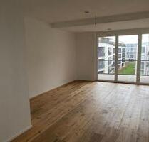 Stilvolle 2-Zimmer-Wohnung mit EBK, TG, Balkon in Augsburg