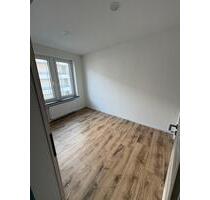 Top Lage! 2 ZK nahe Marienhospital direkt frei! - Osnabrück