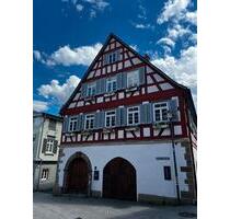 3Z-Whg Mitte in Waiblingen (BW)! Saniertes Fachwerk m. Parkblick