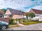 Foto - Haus Grundstück Garten Garagen Einfamilienhaus Mehrfamilienhaus