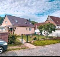 Haus Grundstück Garten Garagen Einfamilienhaus Mehrfamilienhaus - Wallhausen