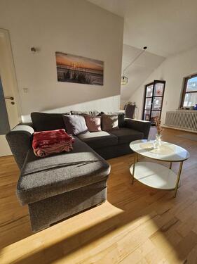 Foto - Gepflegte 3-Zimmer-Wohnung mit groβem Balkon und Gartenanteil