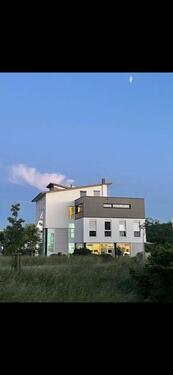 Foto - Moderne Gewerbefläche in Gärtringen an Bundesstraße