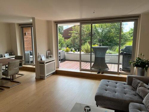 Foto - 2 12-Zimmer Luxuswohnung - 1.188,00&nbsp;EUR Kaltmiete, ca.&nbsp; 88,00&nbsp;m&sup2;