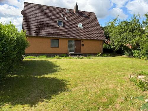 Foto - 9 Zimmer Einfamilienhaus zum Kaufen in Gleichen