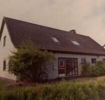 Schöne 3 Zimmerwohnung mit Garten zu vermieten. - Henstedt-Ulzburg